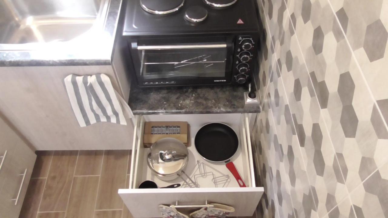 Ellada Apartment เอเธนส์ ภายนอก รูปภาพ