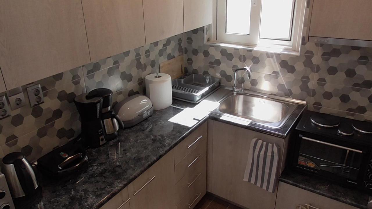 Ellada Apartment เอเธนส์ ภายนอก รูปภาพ